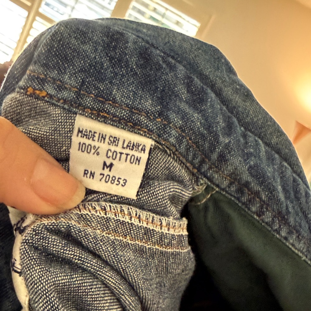 Colorblock Denim Button Down - Picture 5 of 5